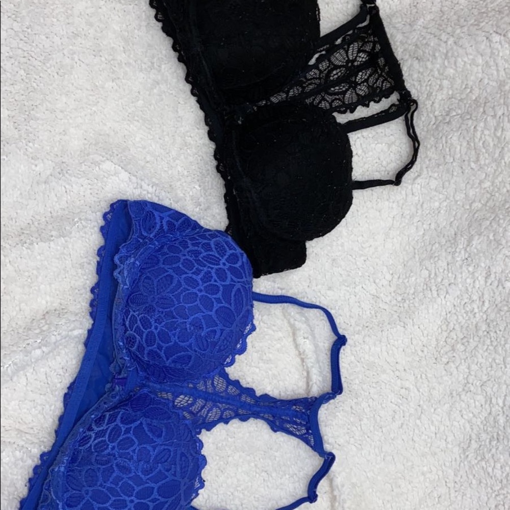 cute set of Pink bras